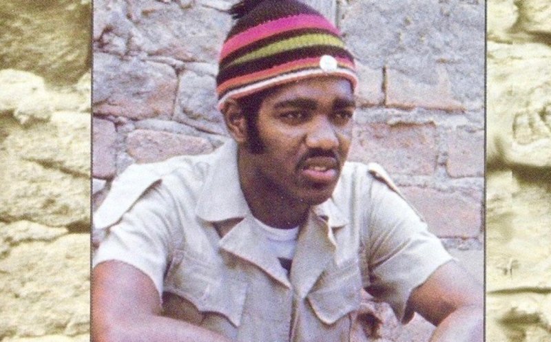 junior byles fade away